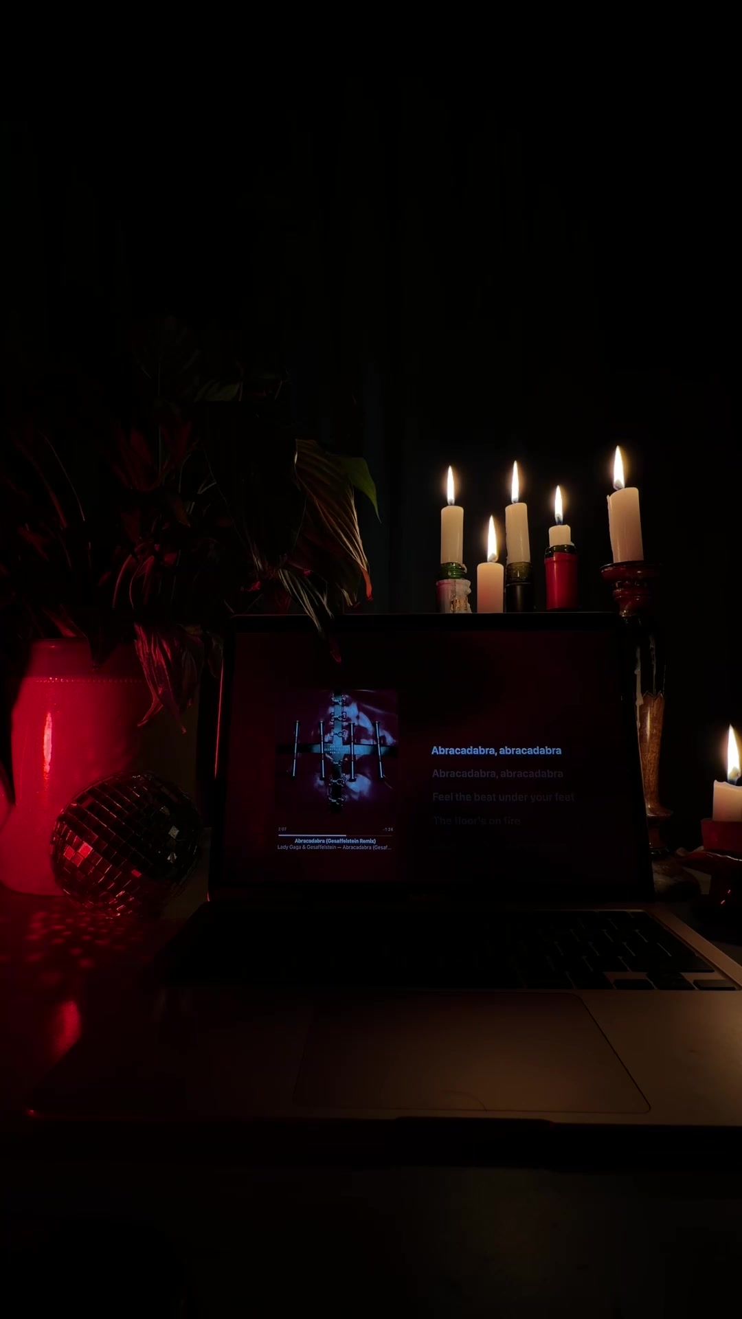 @Gesaffelstein Leaks