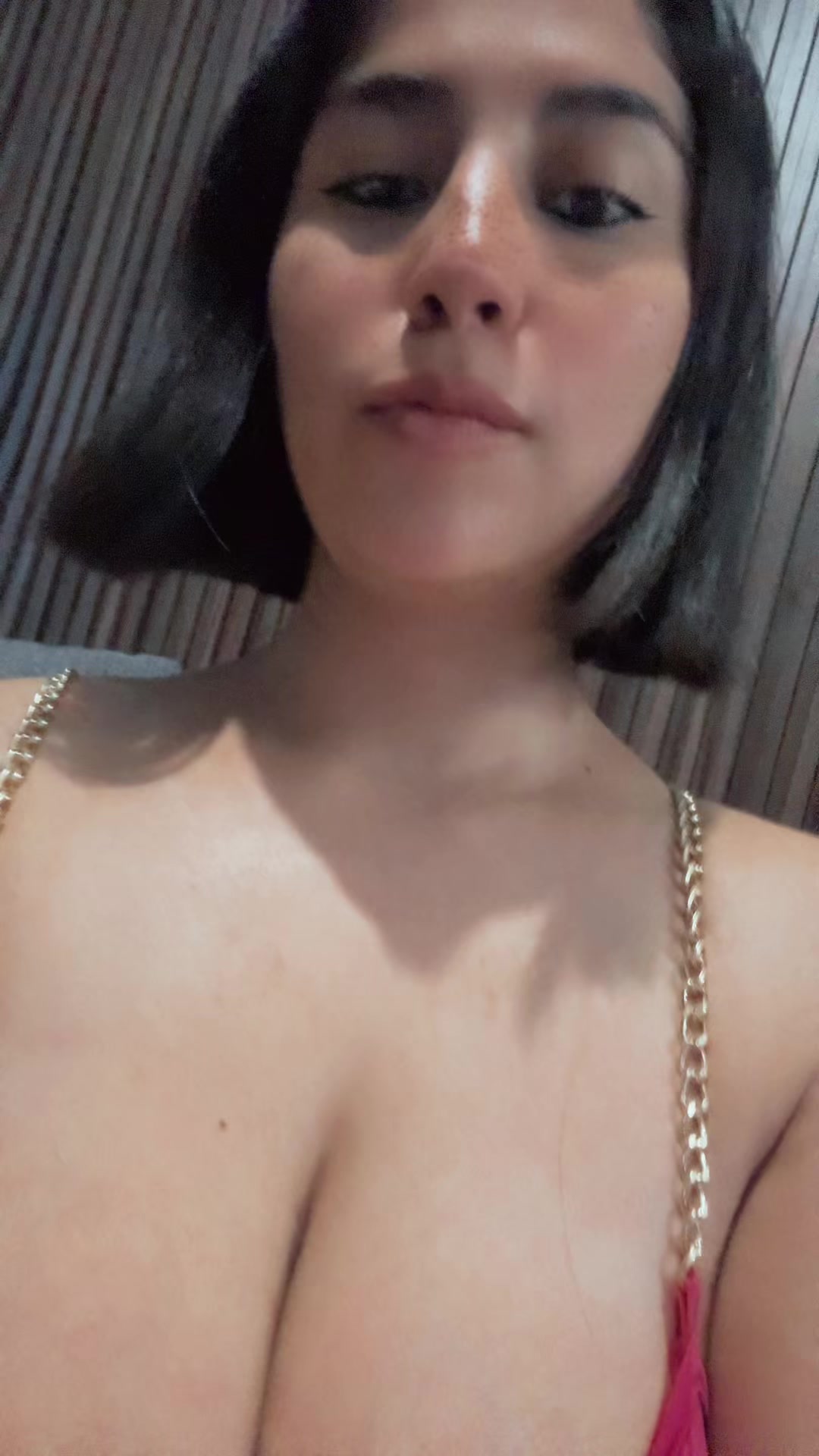 @Analialiphaoficial