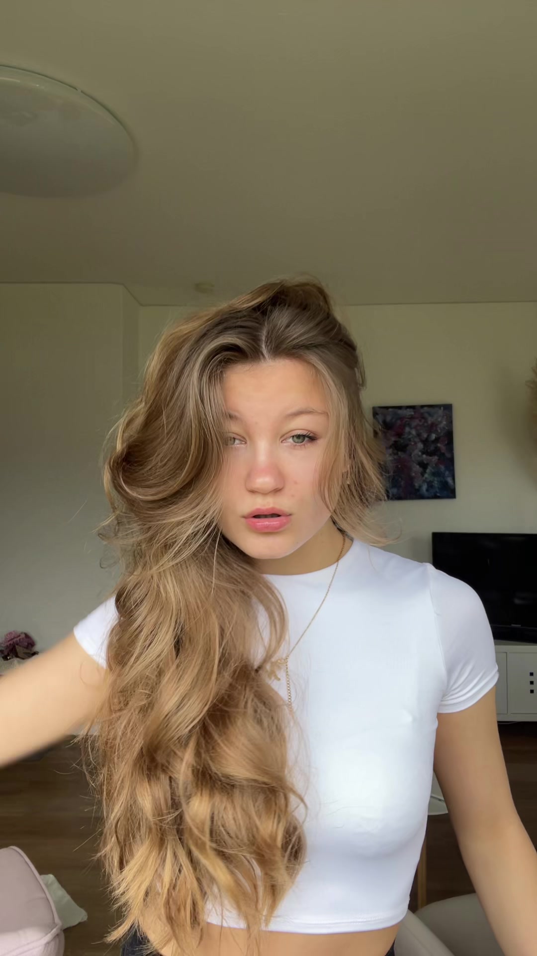 @𝐽𝑢𝑙𝑖𝑎
