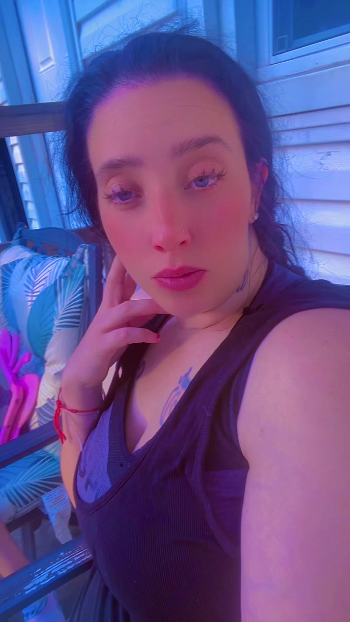@ItsKrystalMariee🩷💚