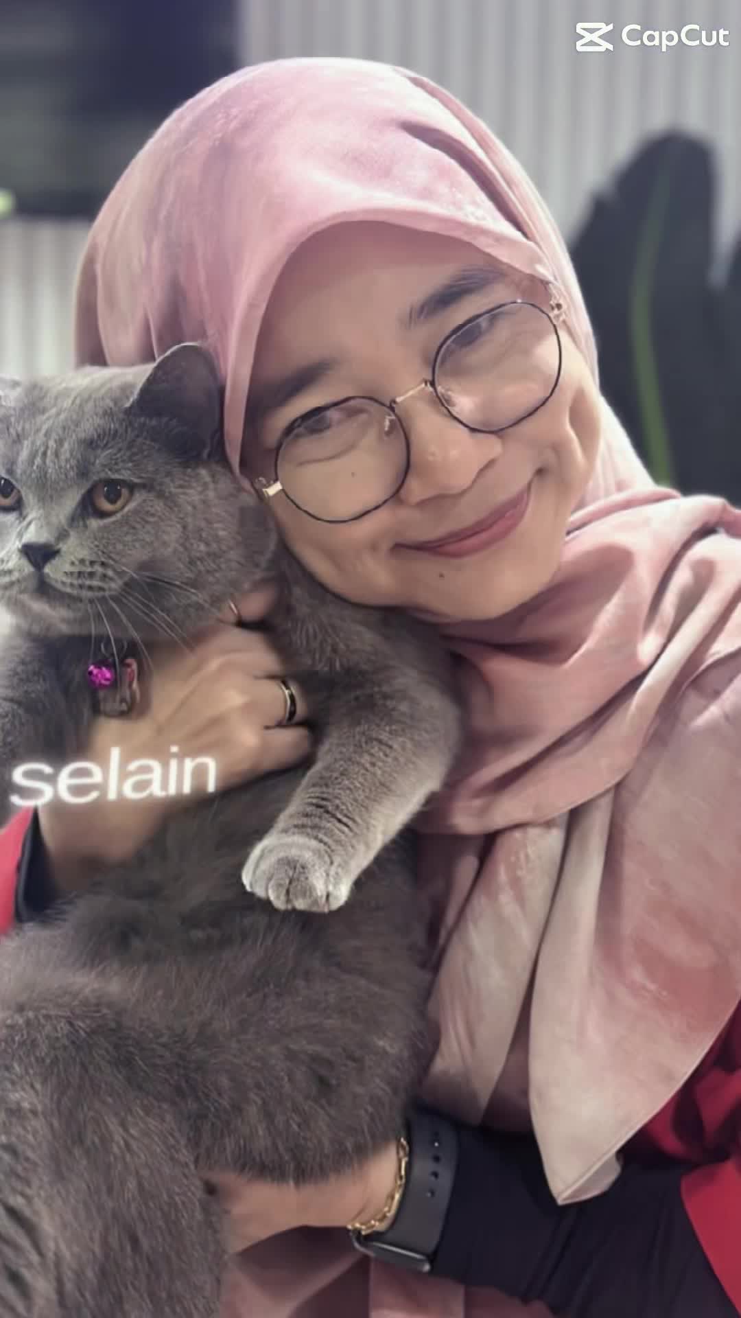 @Ceo of lesung pipit 🌸🍉