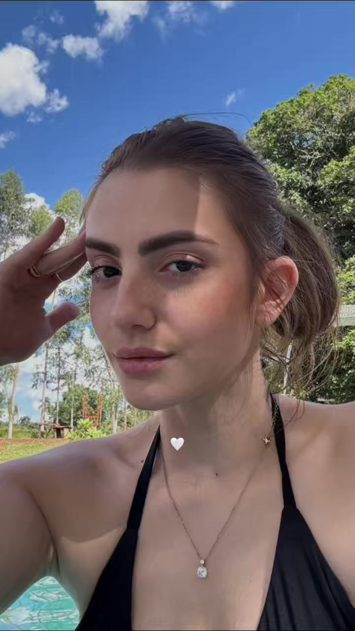 @Anna Giulia Ávila Frauzino