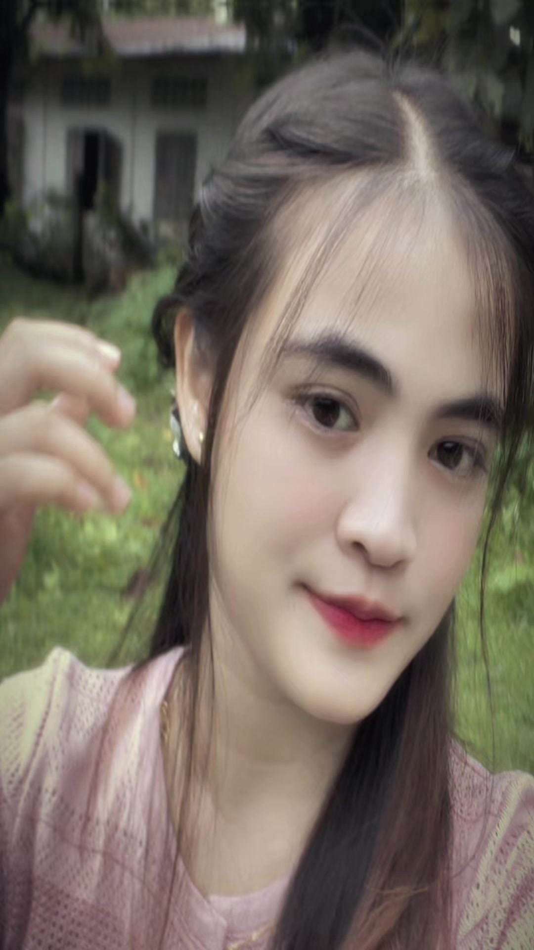@Hnin Nu Hlaing🍃(Zwel)