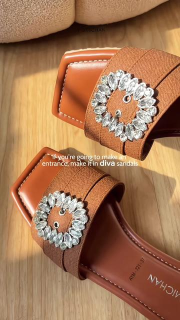 @Ayomishoes