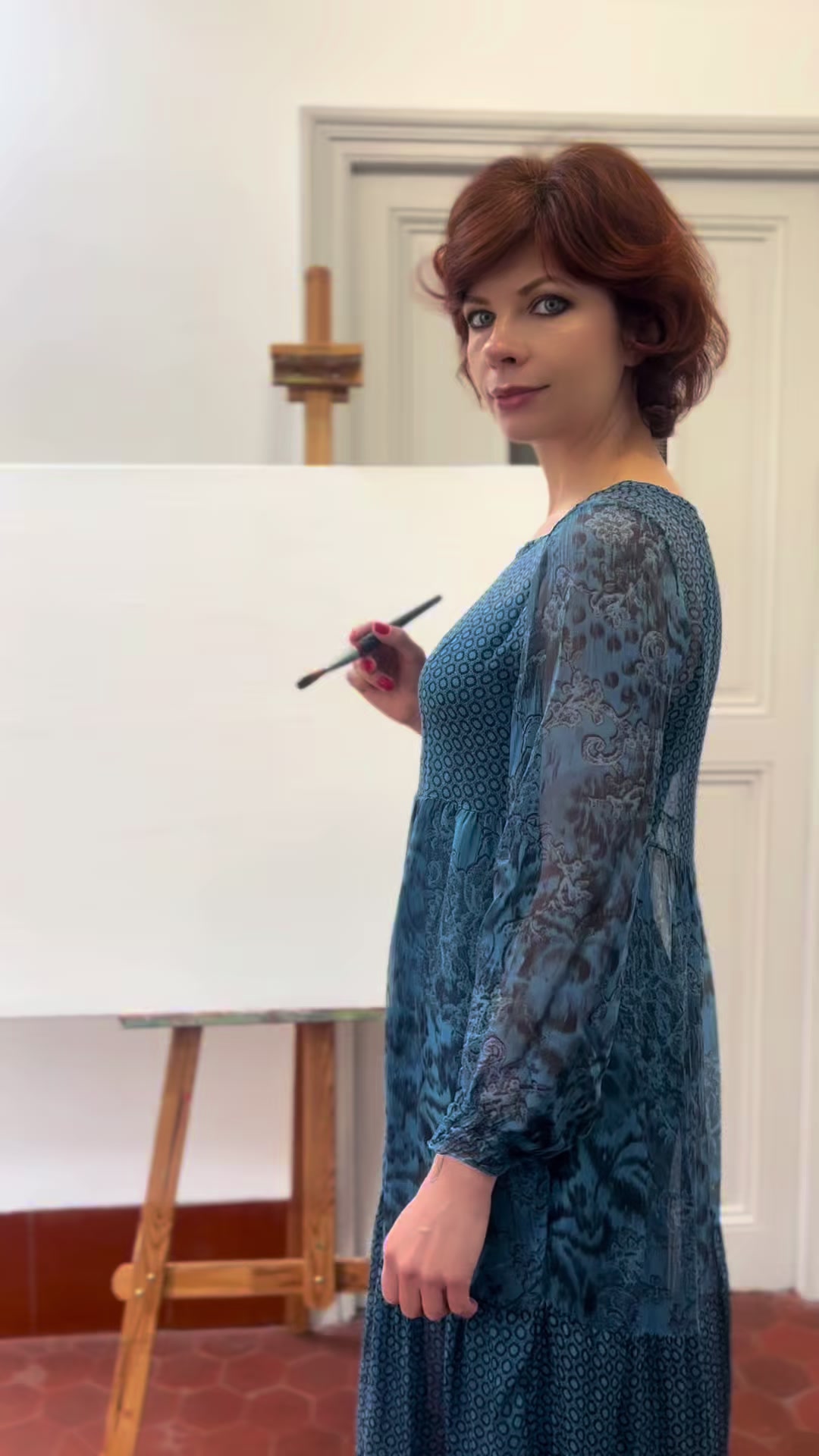 @Alla Vostryakova_artiste
