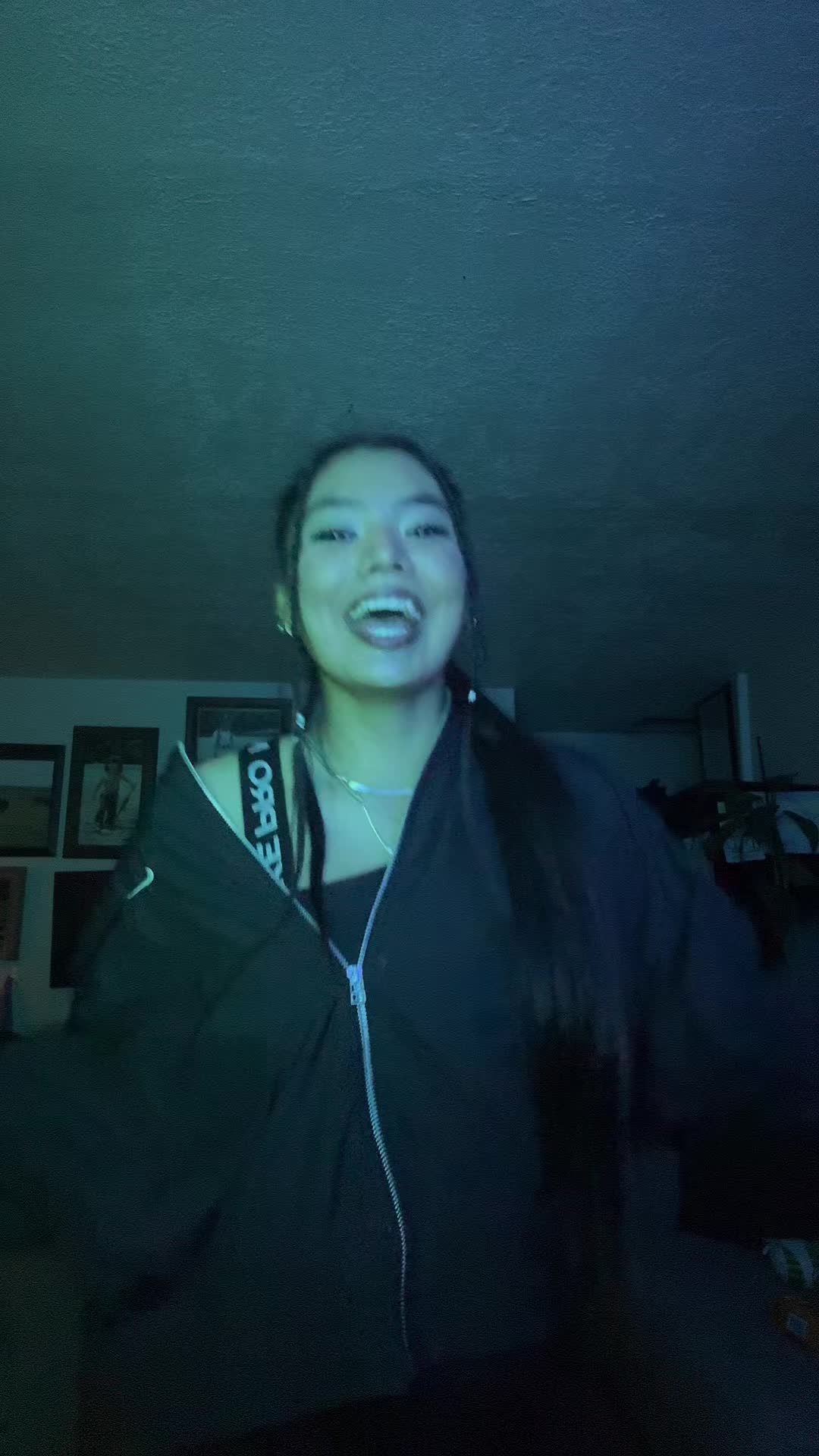 @𝒮𝓀𝓎𝑒~𝐵𝓁𝓊𝑒