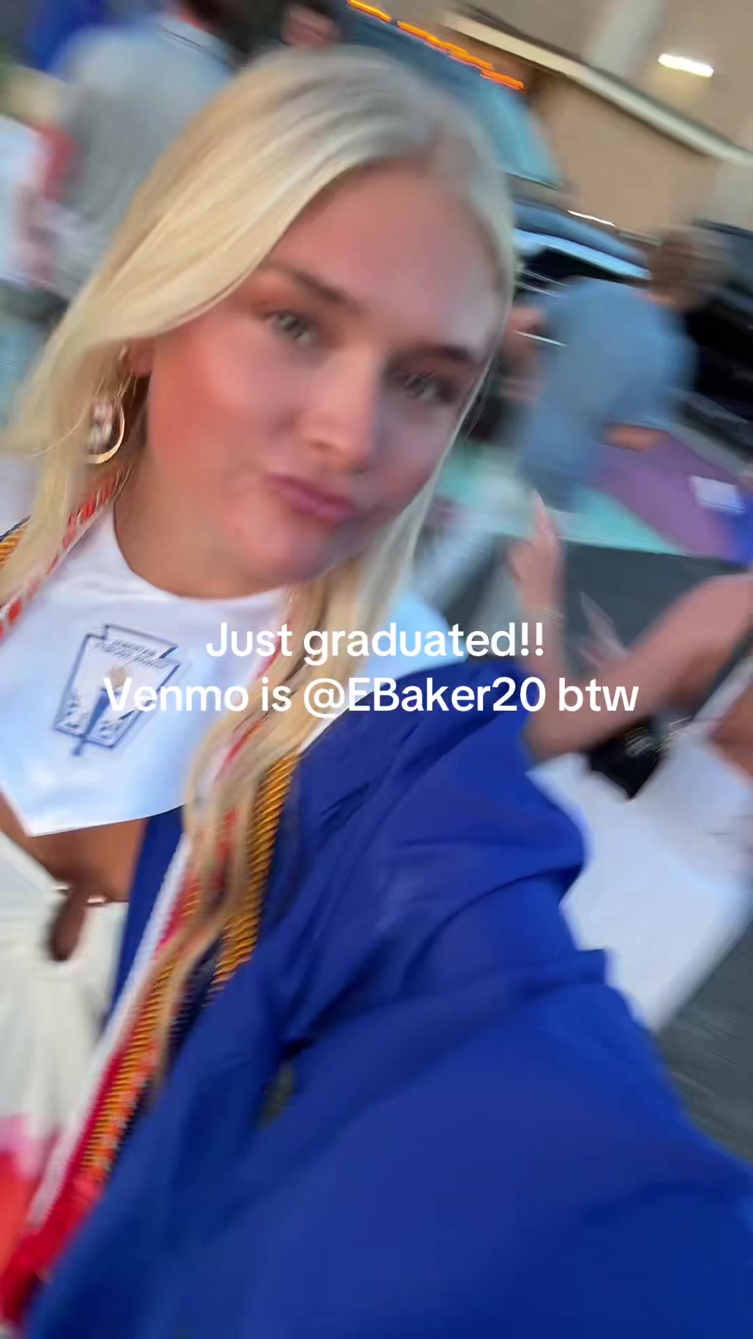 @_whodisdeva_