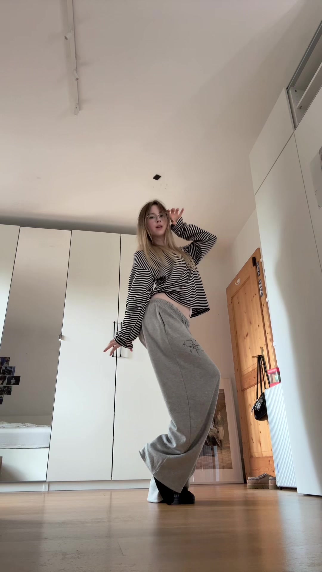 @emi_hypen_1009