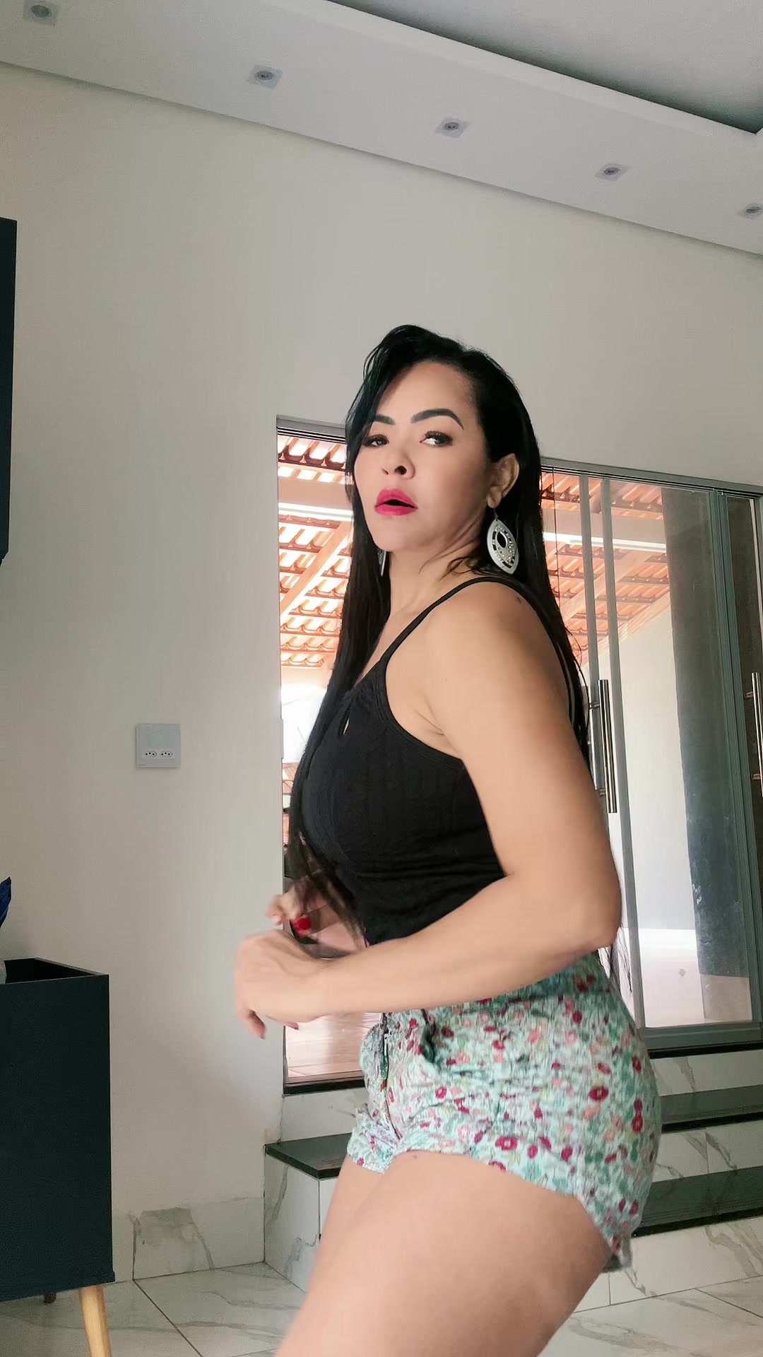 @ROS&Acirc;NIA_STUDIO