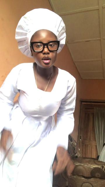 @AYOOLA 🤭💕🍒