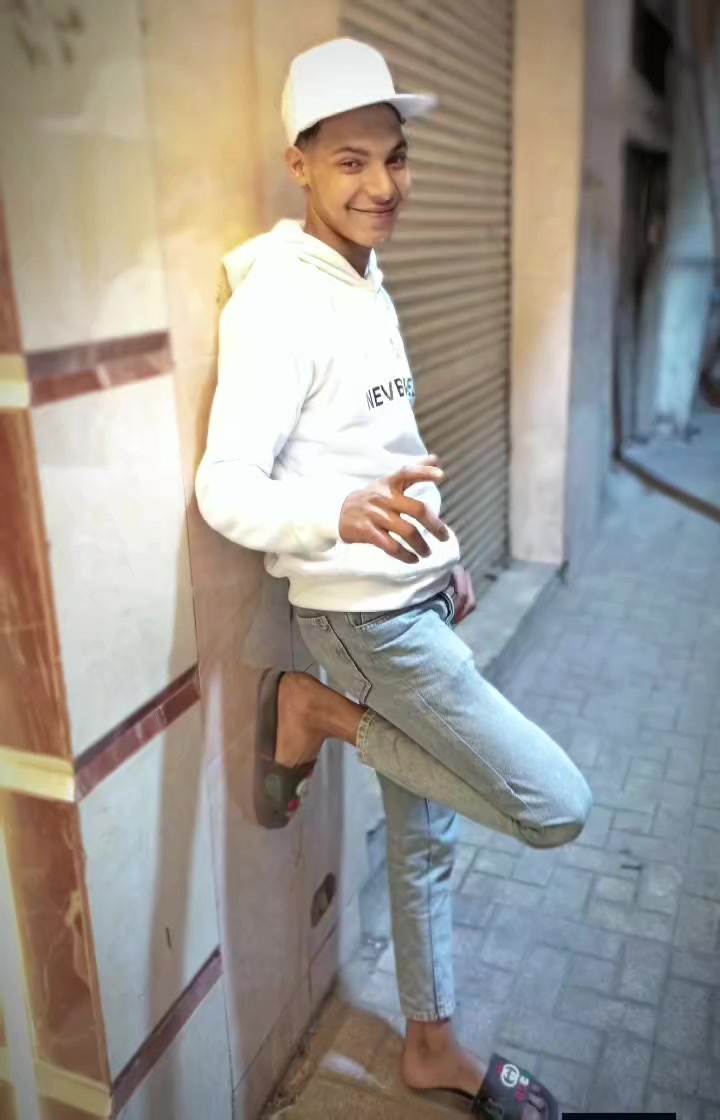 @عمرو عموري اعسل☝🏻🦅