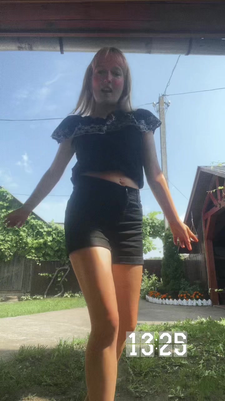 @Ana
