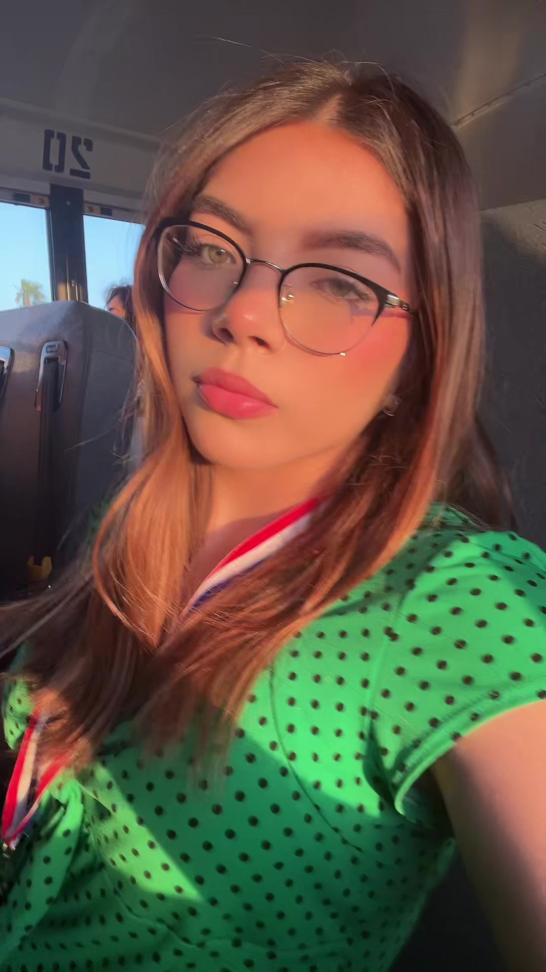 @bella