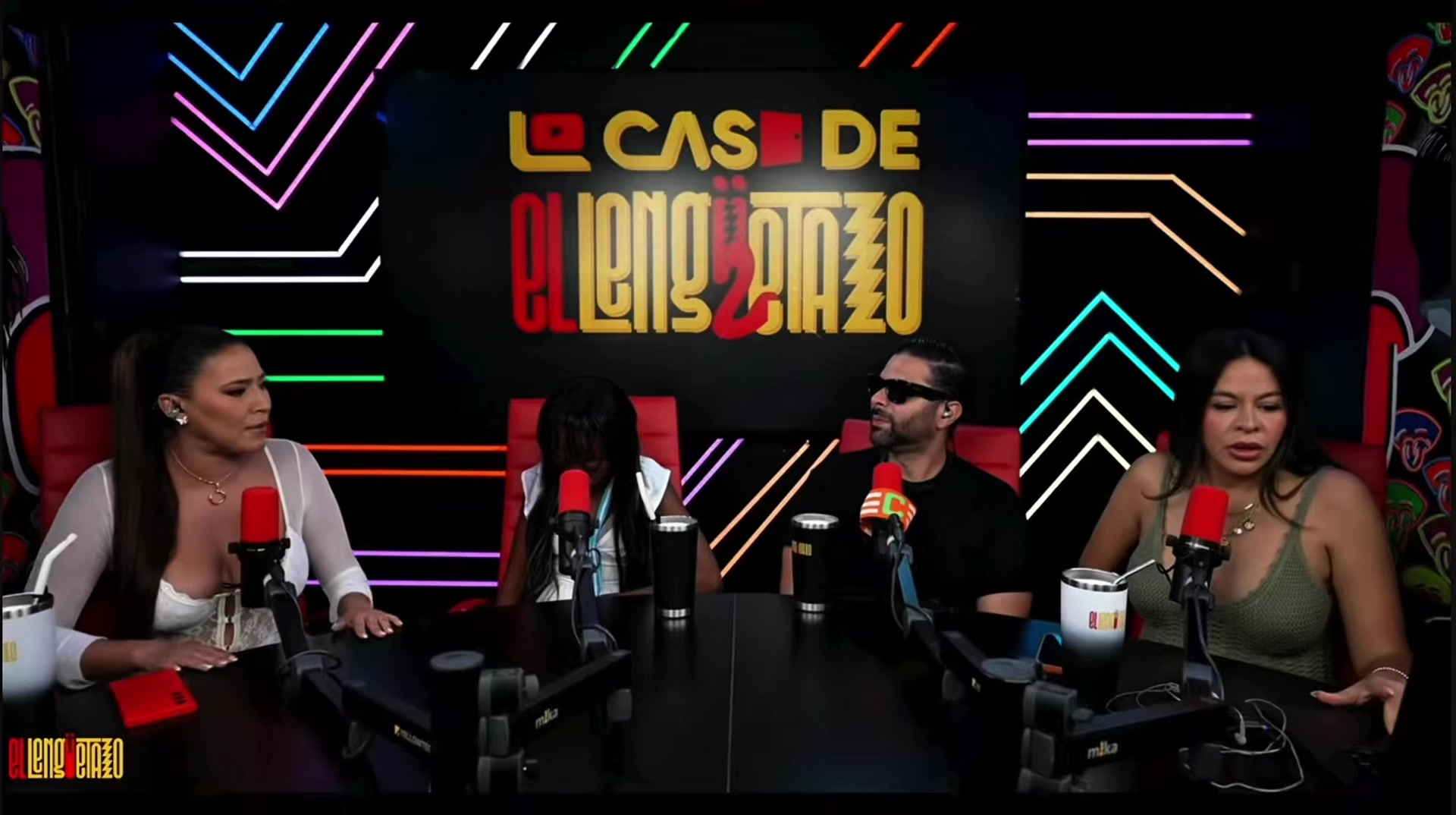 @Alejandra Rubio💄🎤