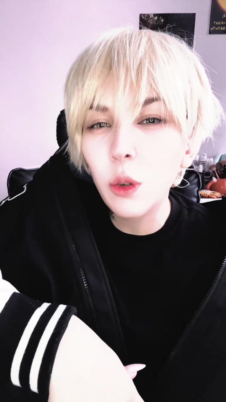 @🦊Alex🦊