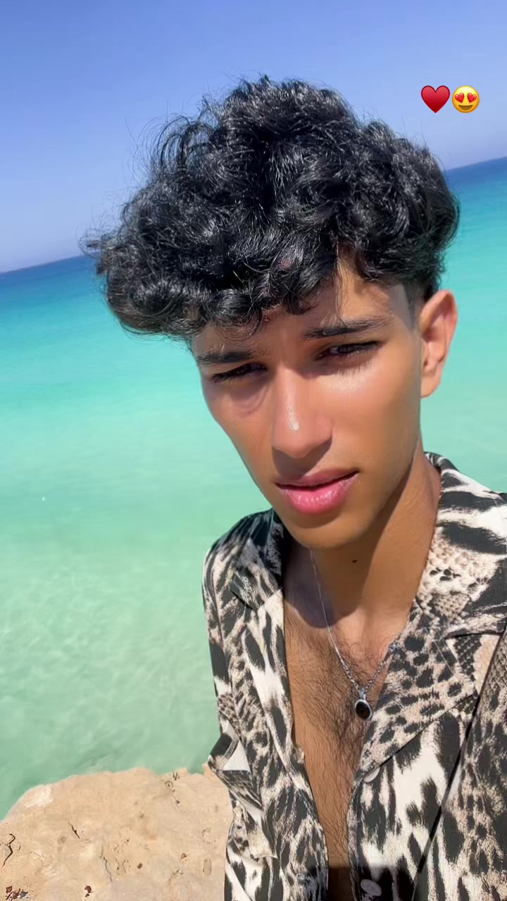 @Omarzz💜⚡️