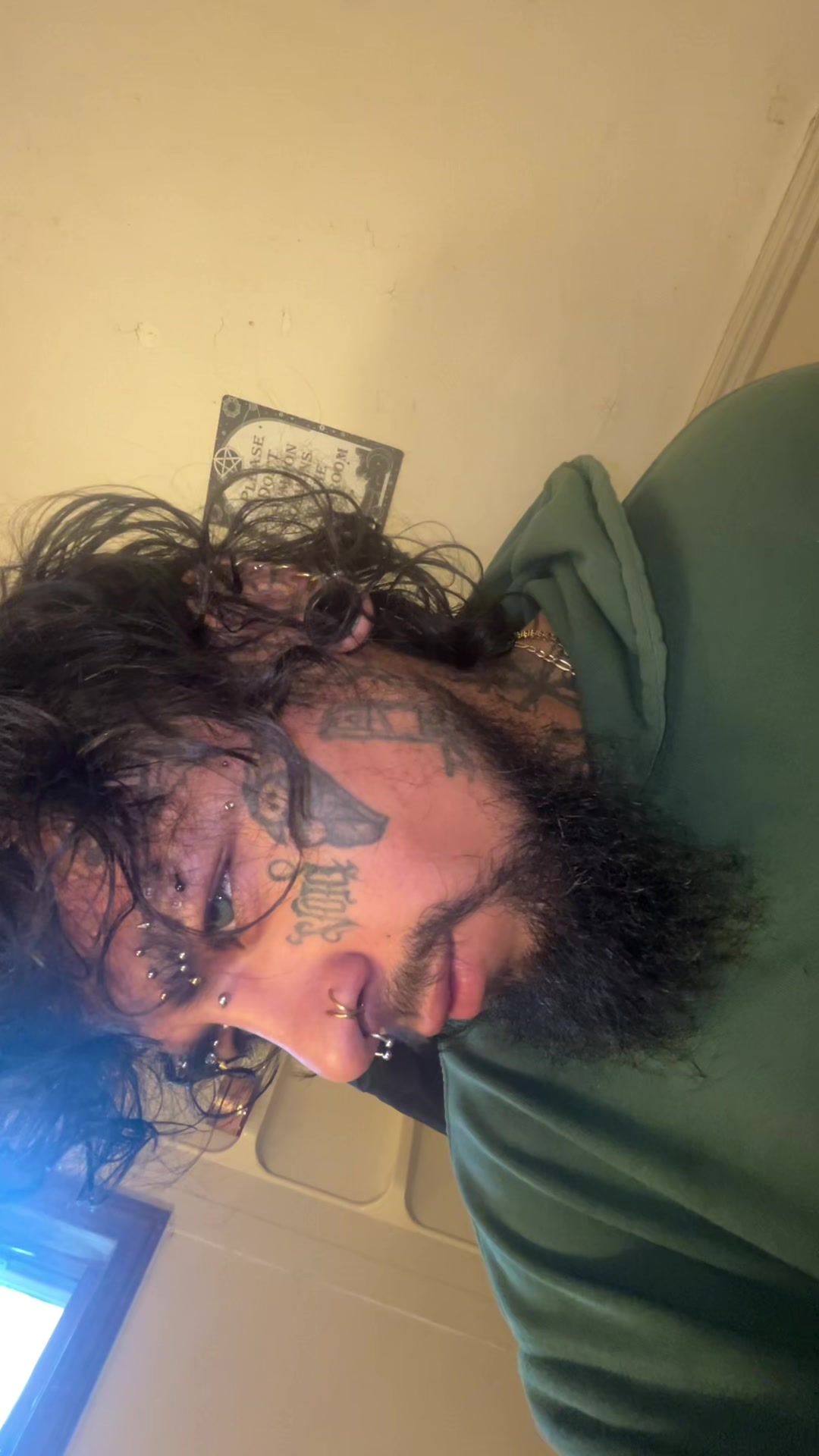 @Sadboy1056