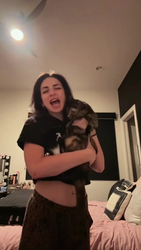 @cheesyamanda