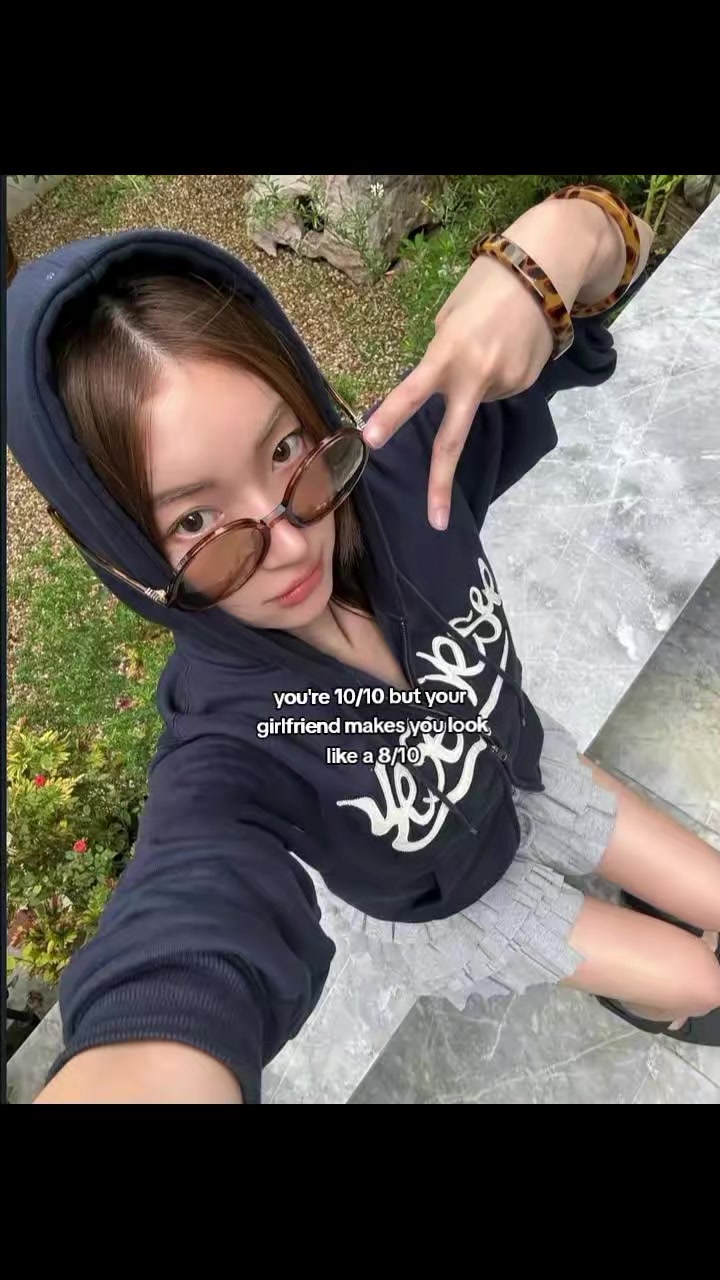 @🦊