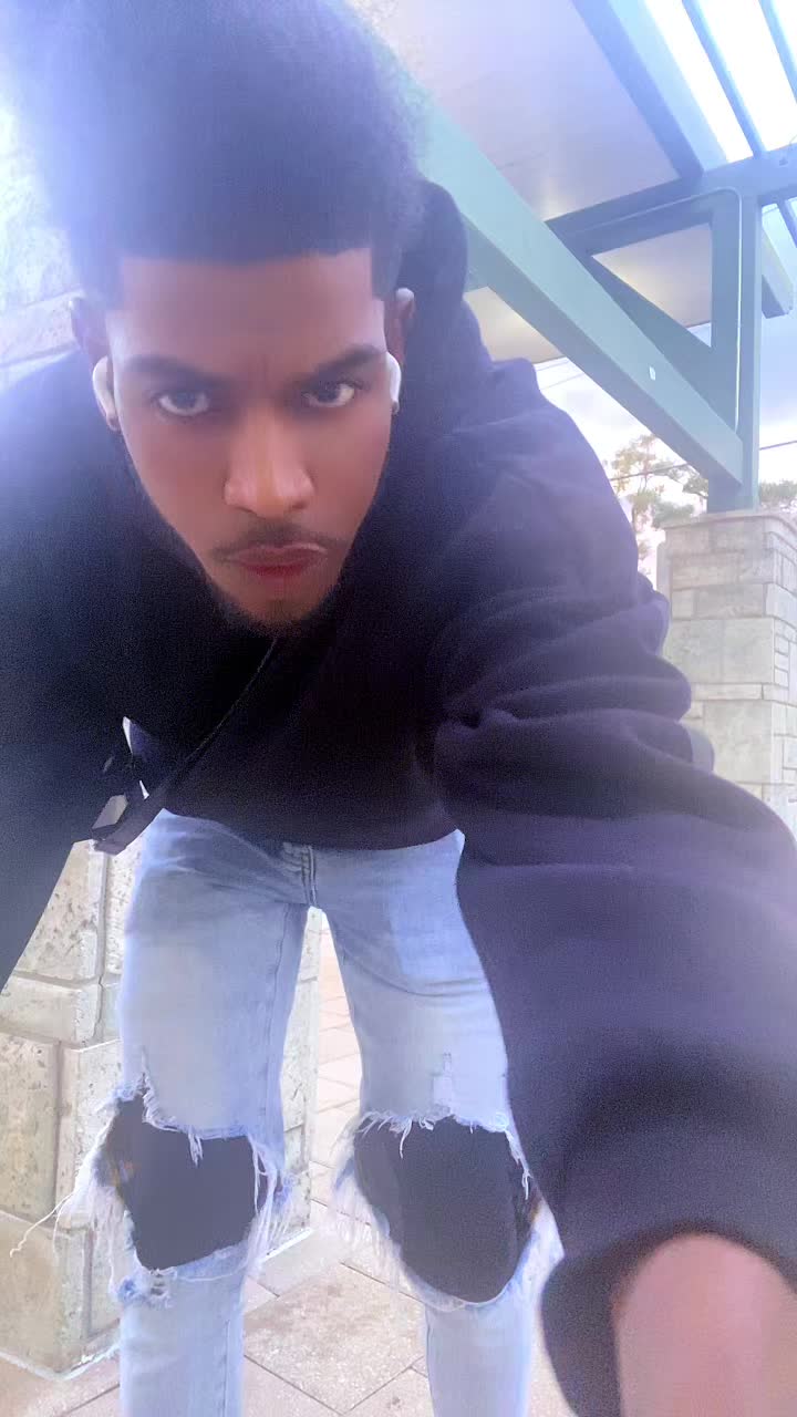 @stvaljeanrony