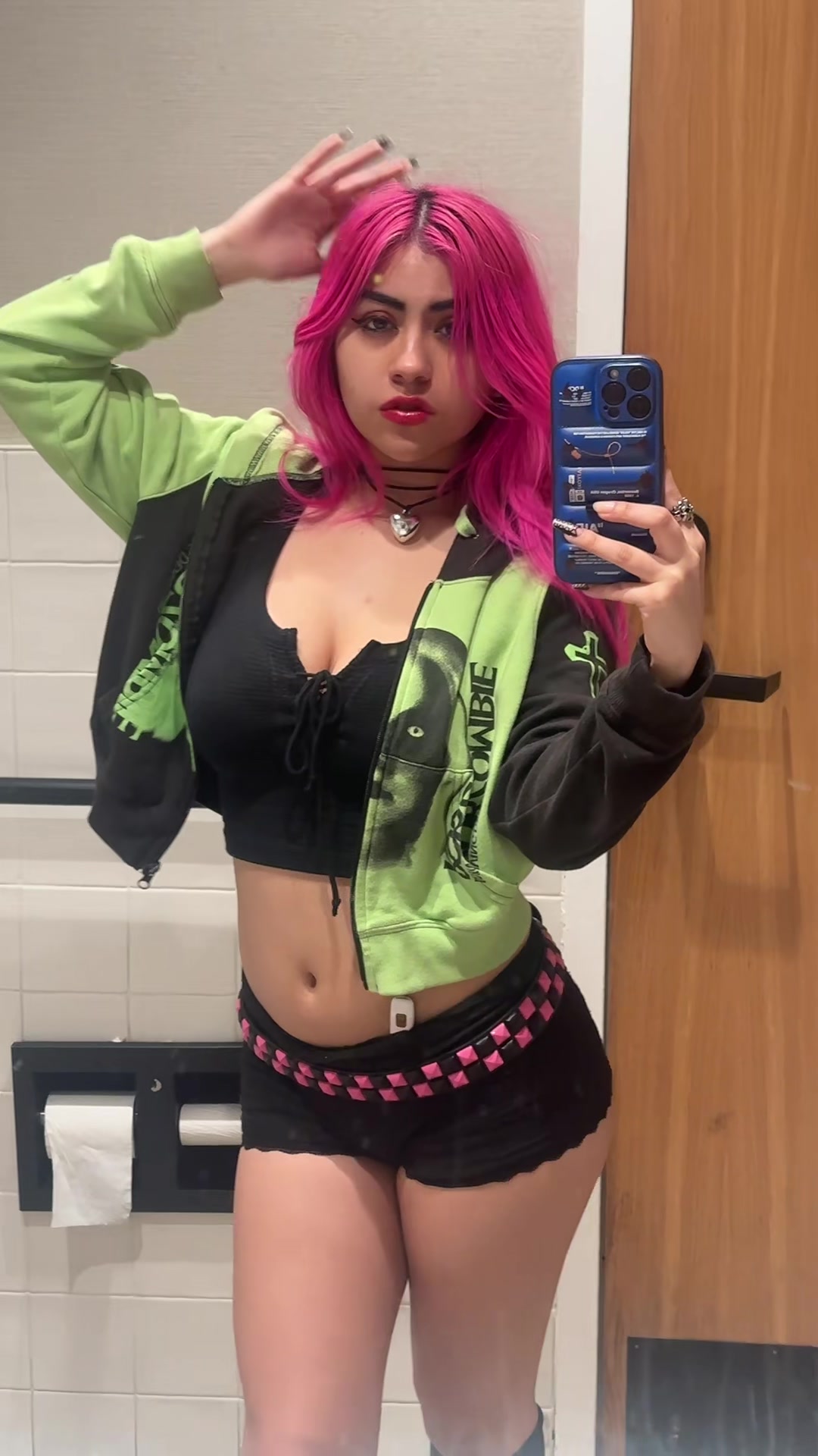 @Crazypink