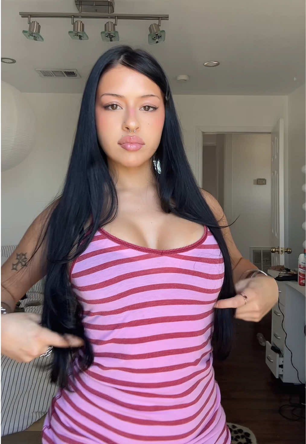 @#cierra