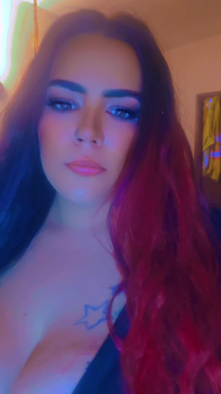@Xthiccums
