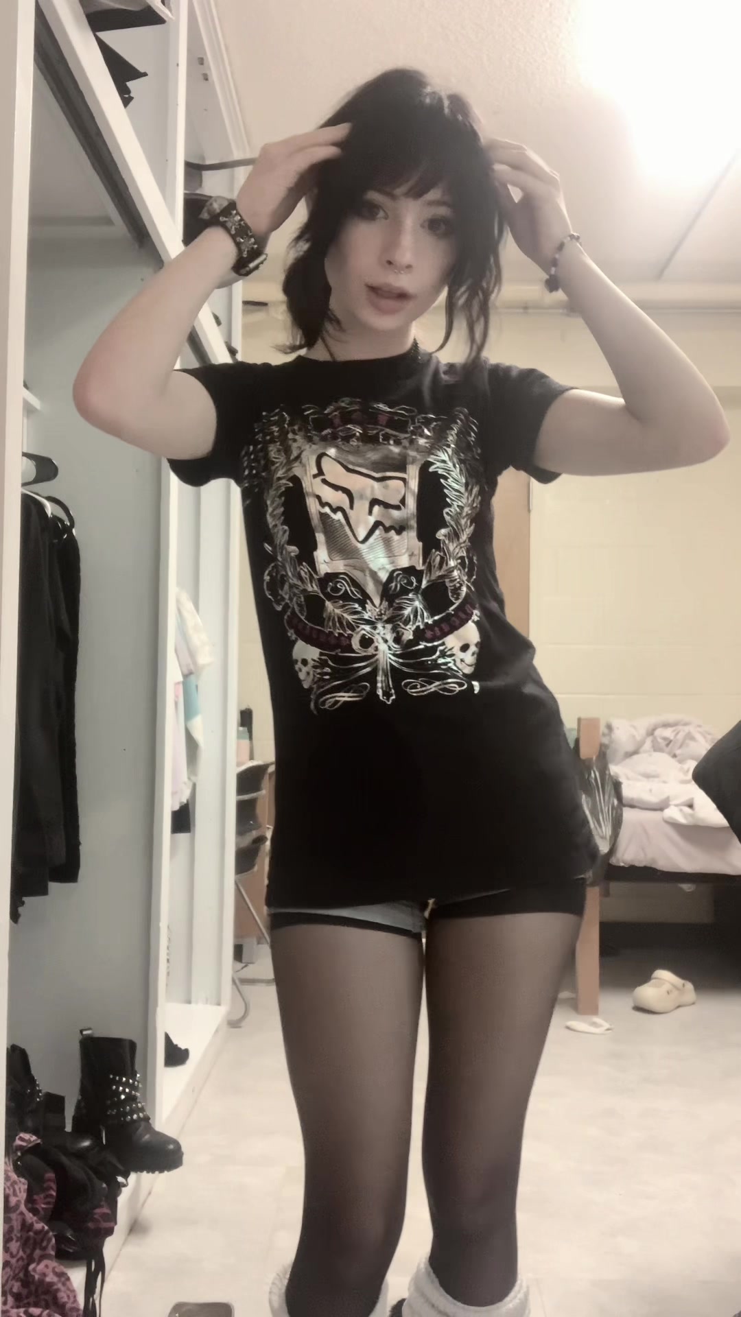 @₍^. ‸ .^₎⟆