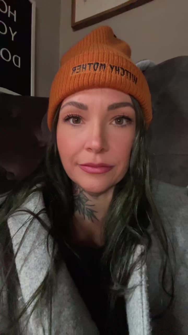 @Mommysgoneferal