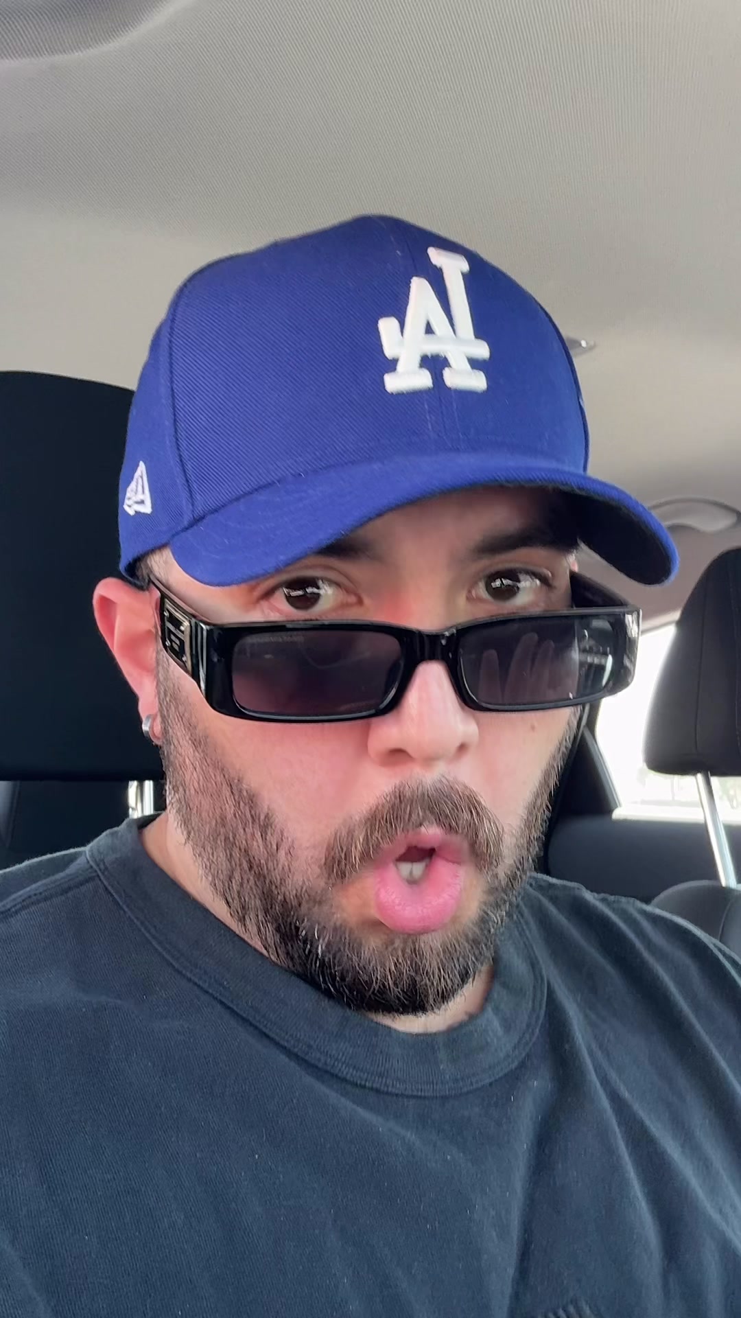 @itsmejonas.c