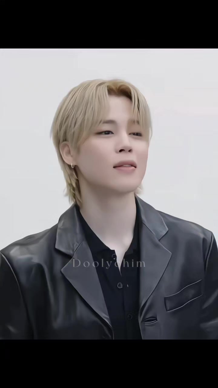 @ᴰᵒᵒˡʸᶜʰⁱᵐ 💜💜