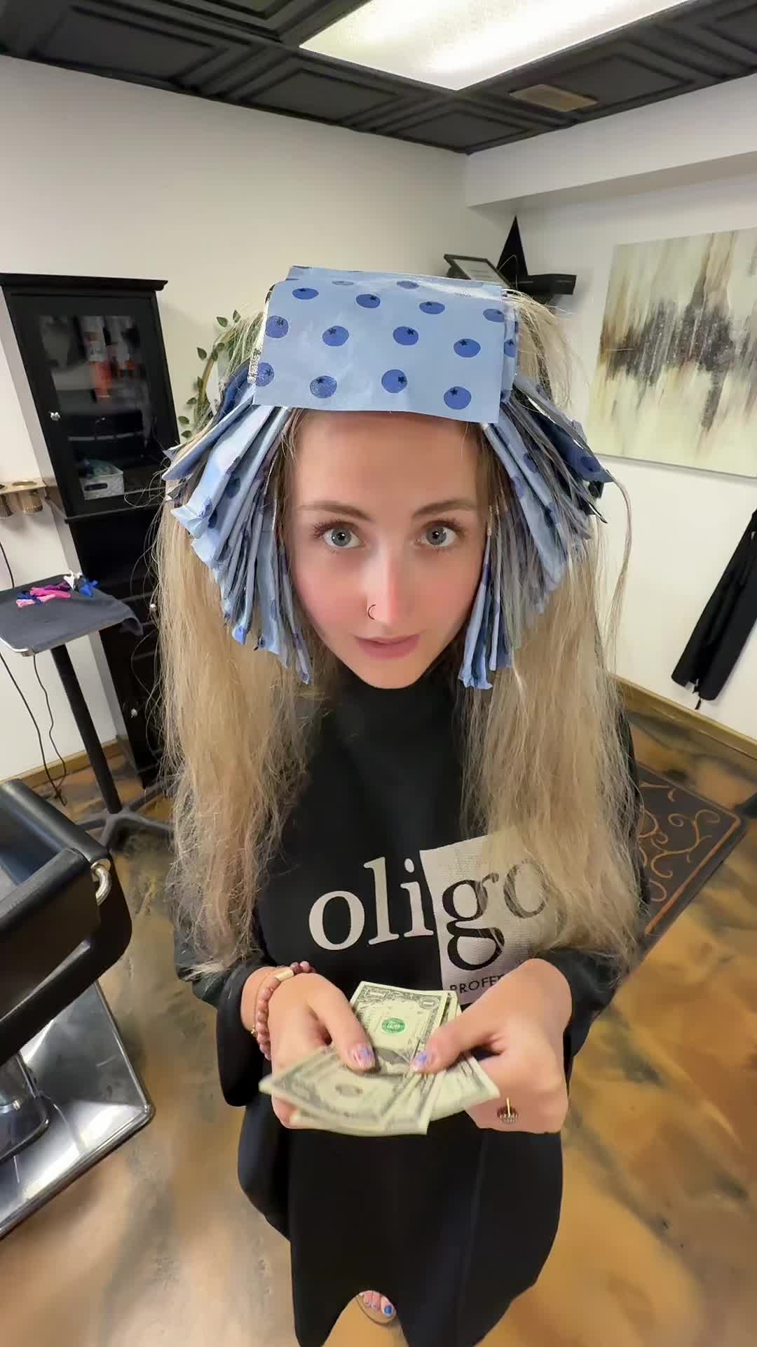 @Chloee_richbeauty_IN
