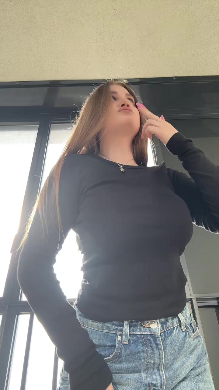 @lil1any