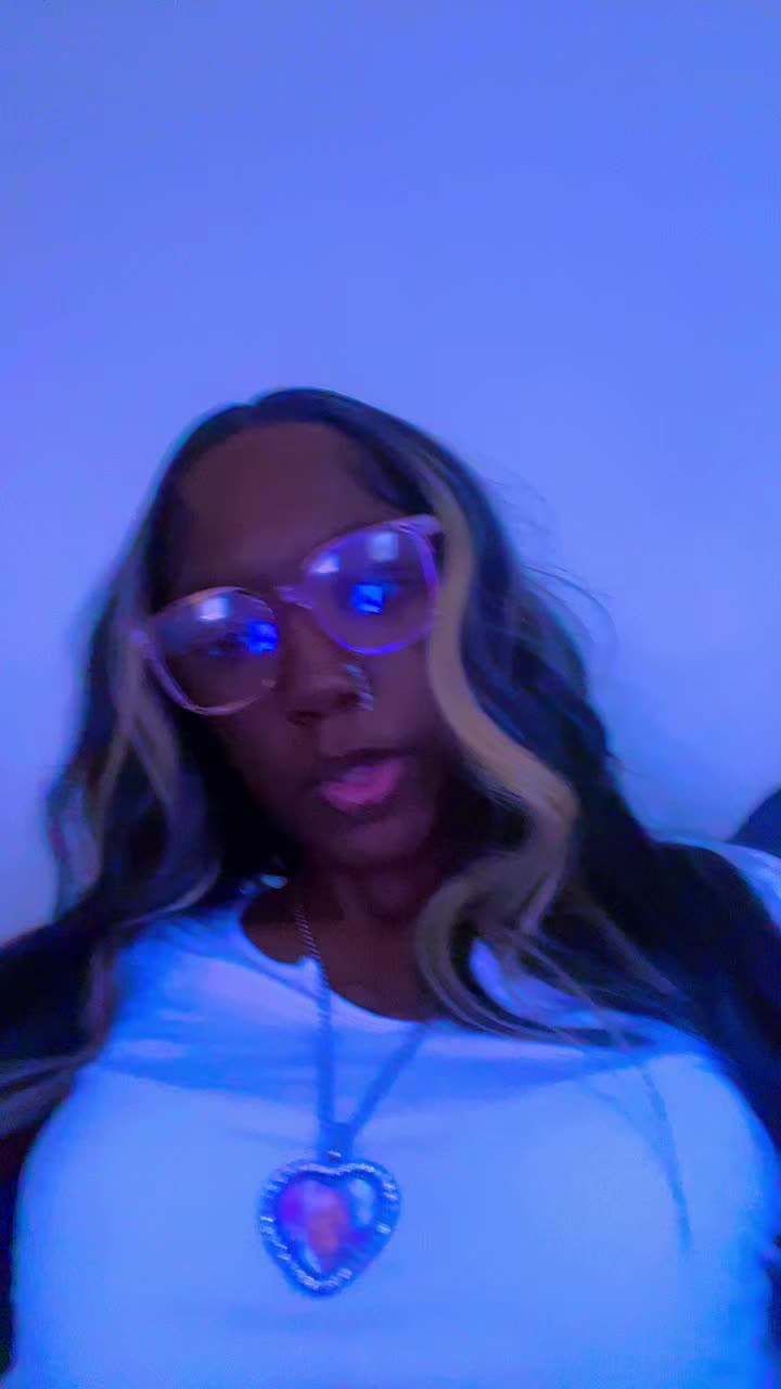@breashiana