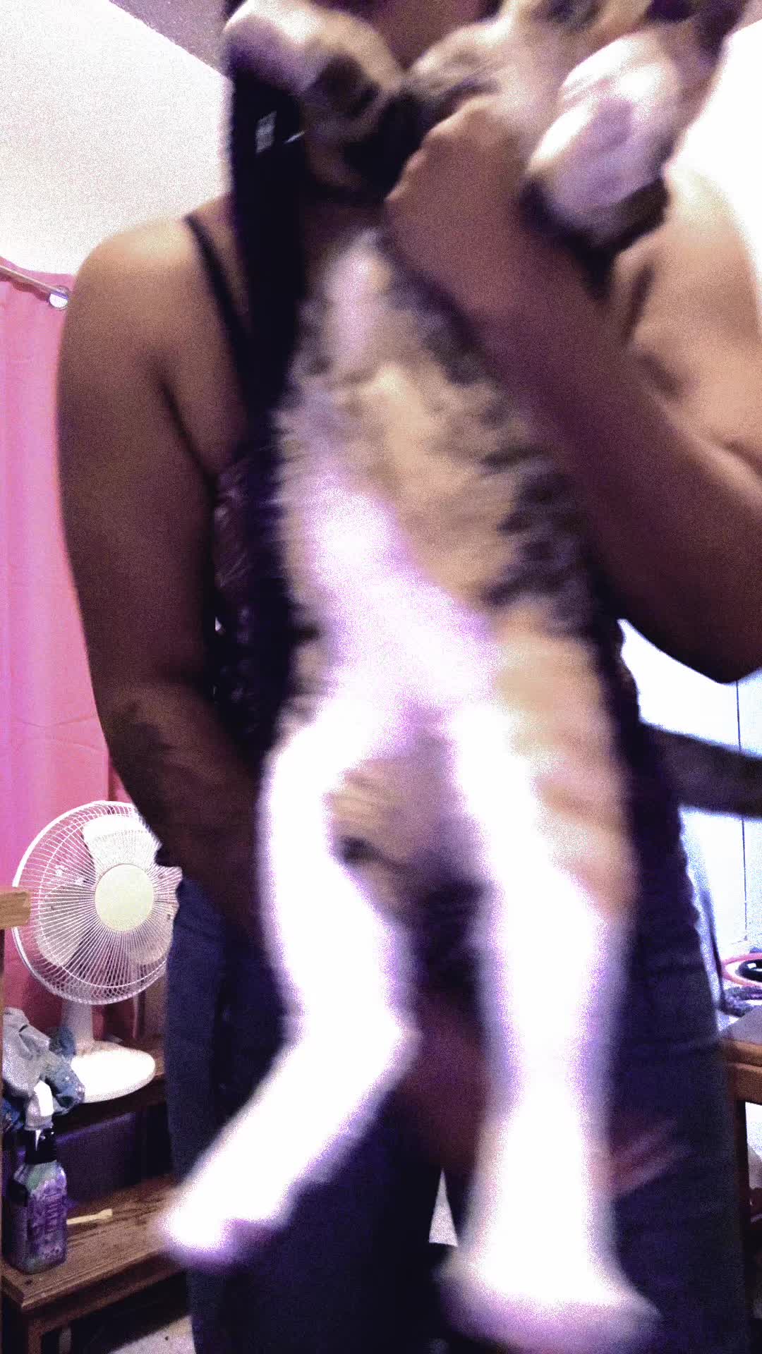 @pinklemonsqueezie