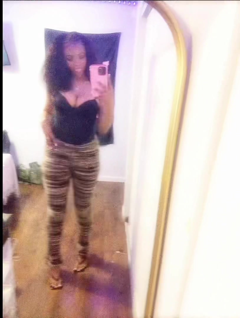 @💋.