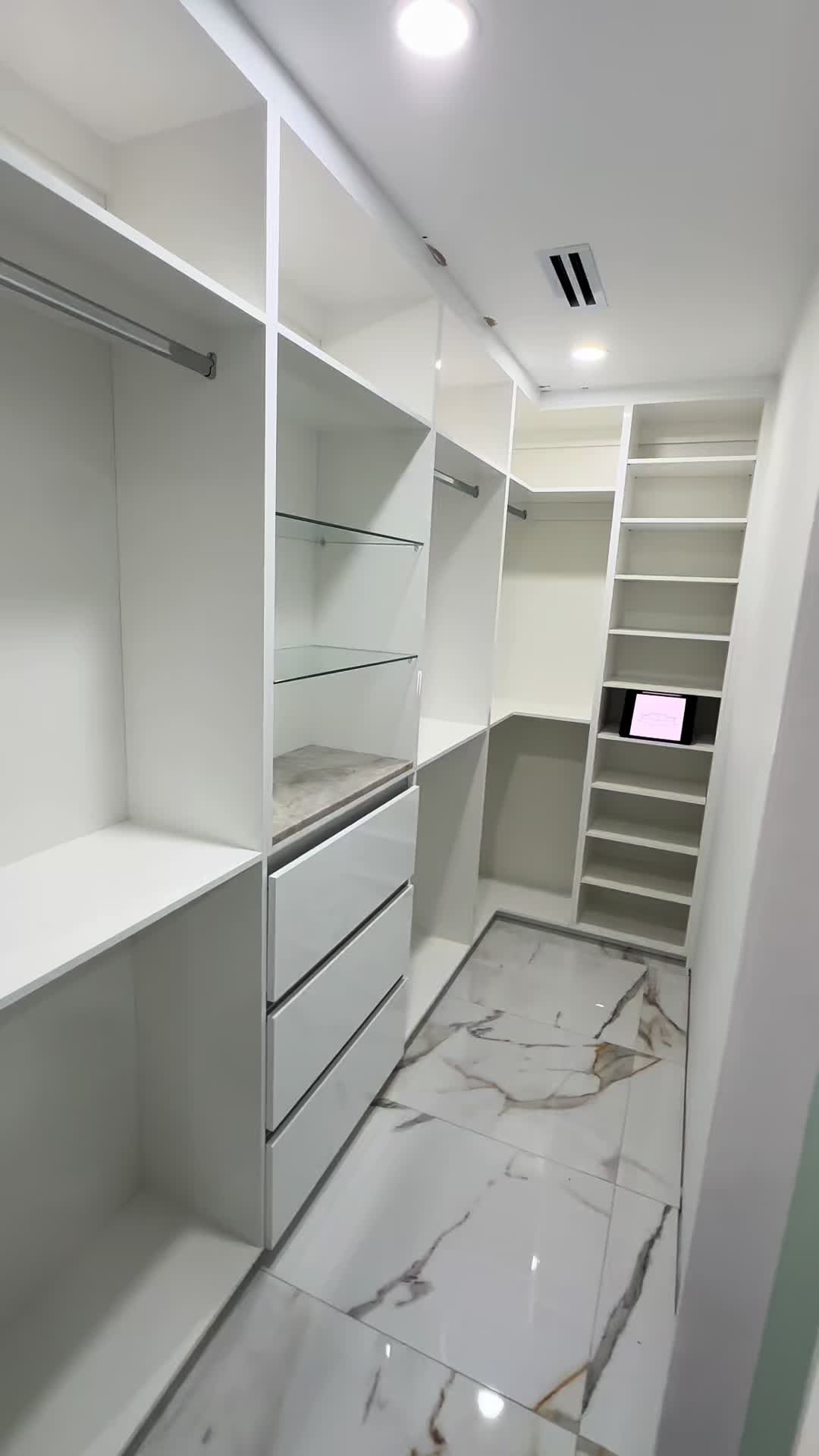 @Rodríguez Design Cabinets LLC
