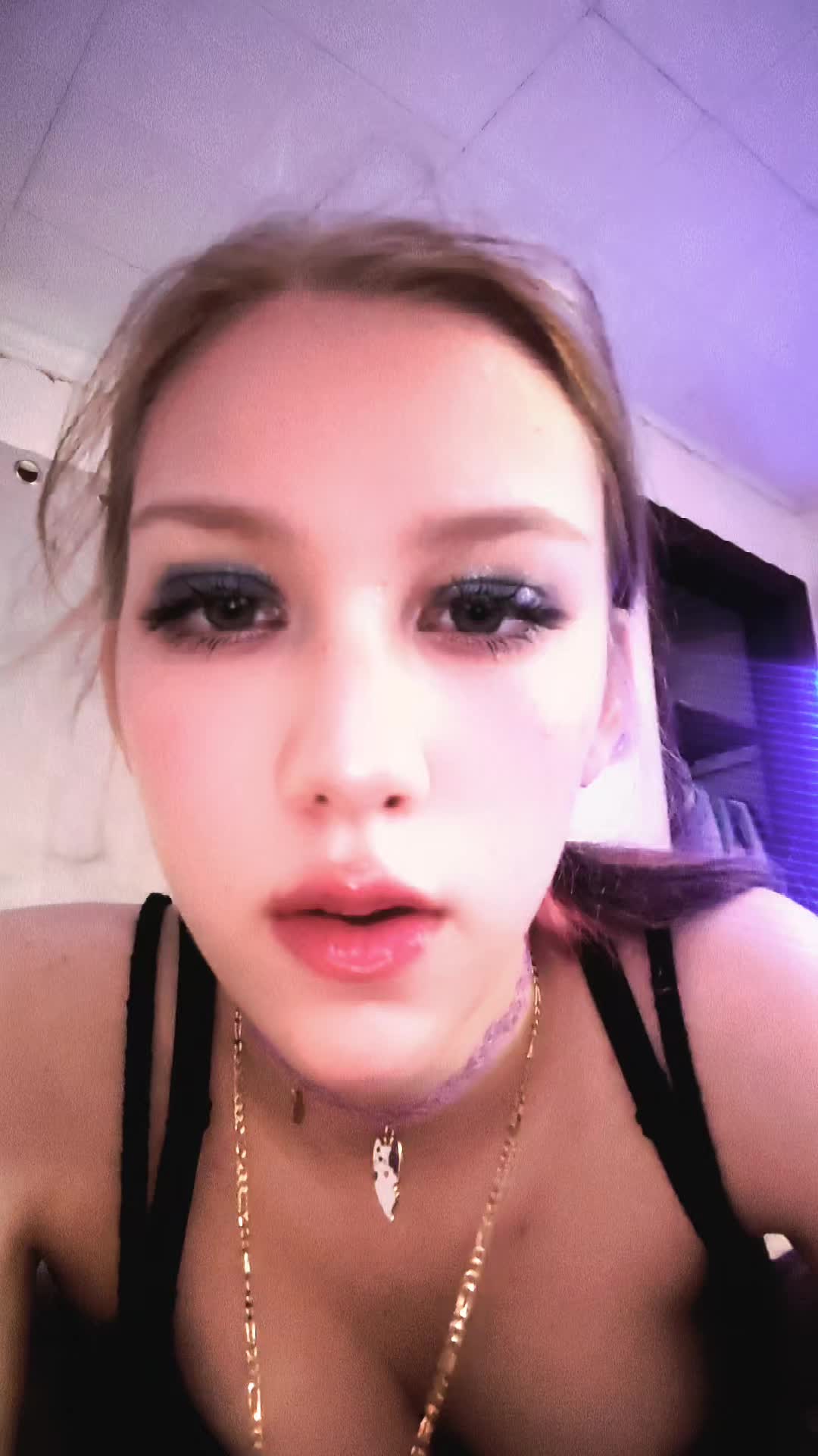 @★★†𝓡𝓪𝓮 𝕽𝖊𝖆𝖉𝖘†★★