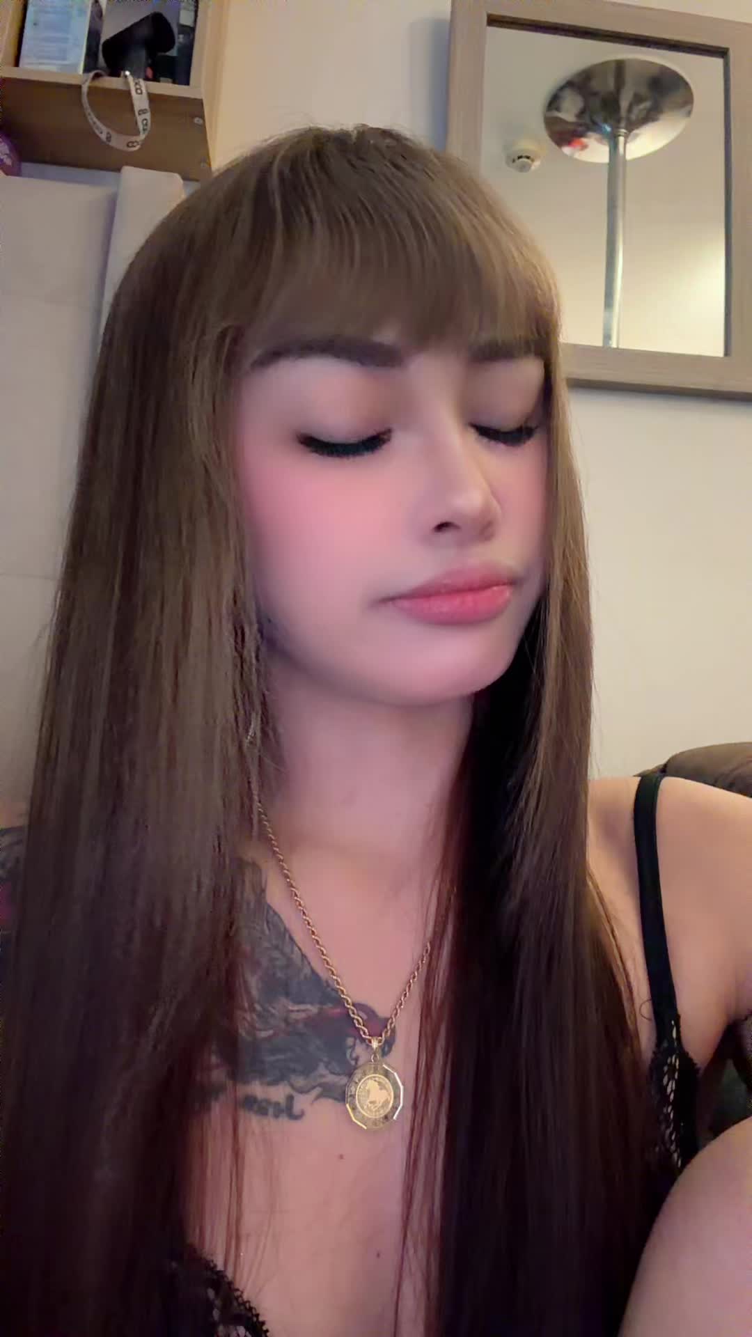 @xhiexhie21