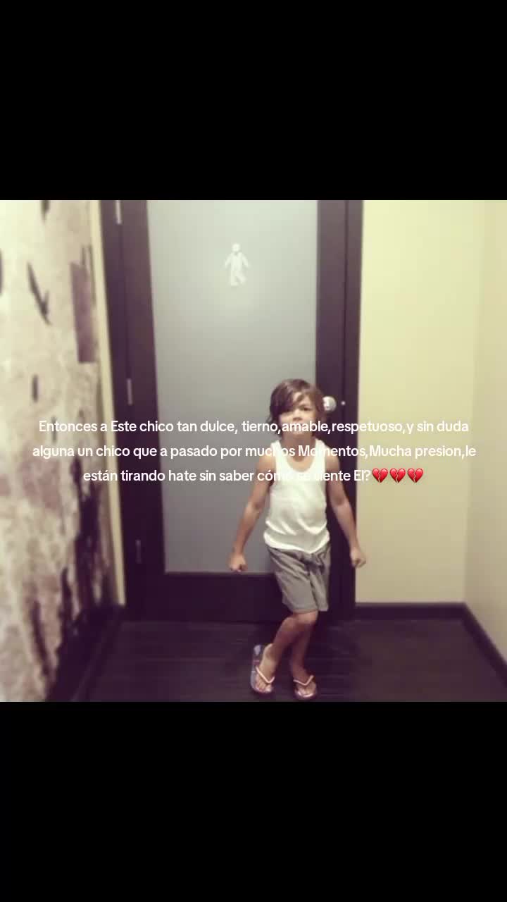 @𝓚𝓪𝓻𝓸𝓵𝓵💗