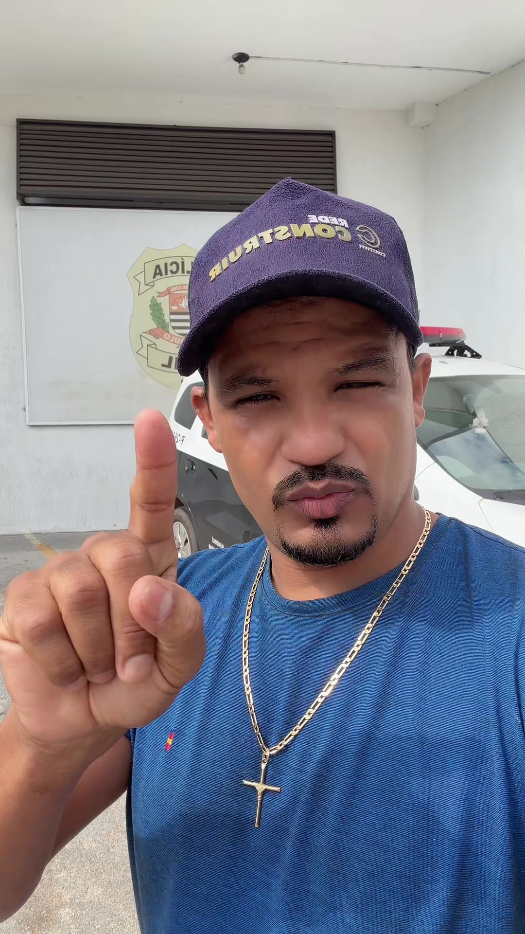 @Zinho