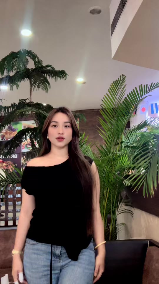 @Bindiya shrestha🐝🐘🧿