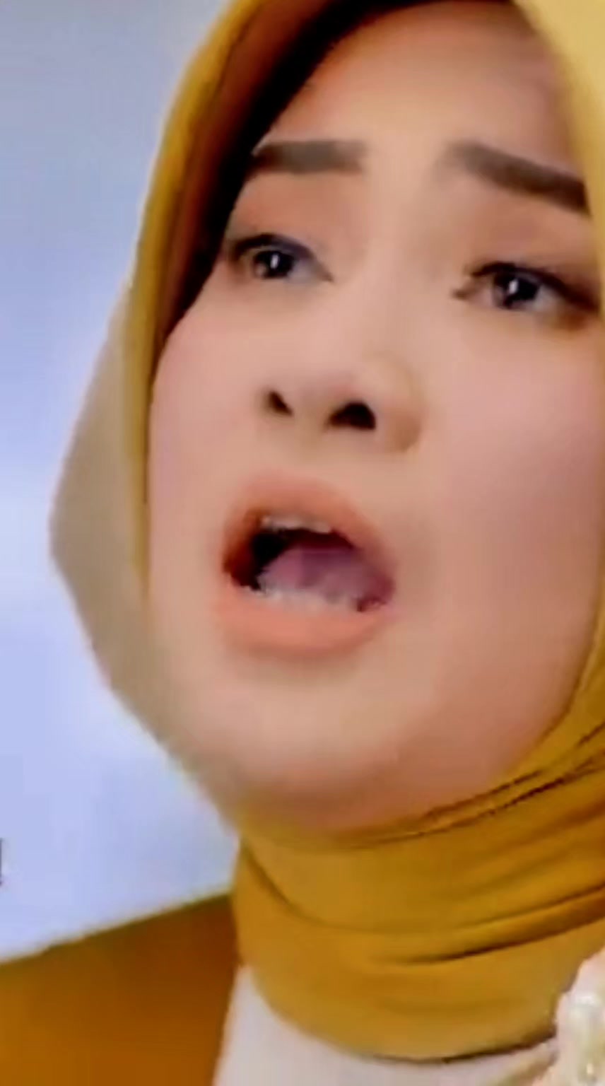 @𝐇𝐚𝐫𝐲🇲🇨