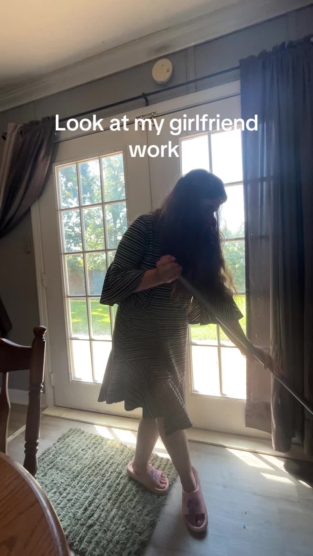 @joshuamo0ney