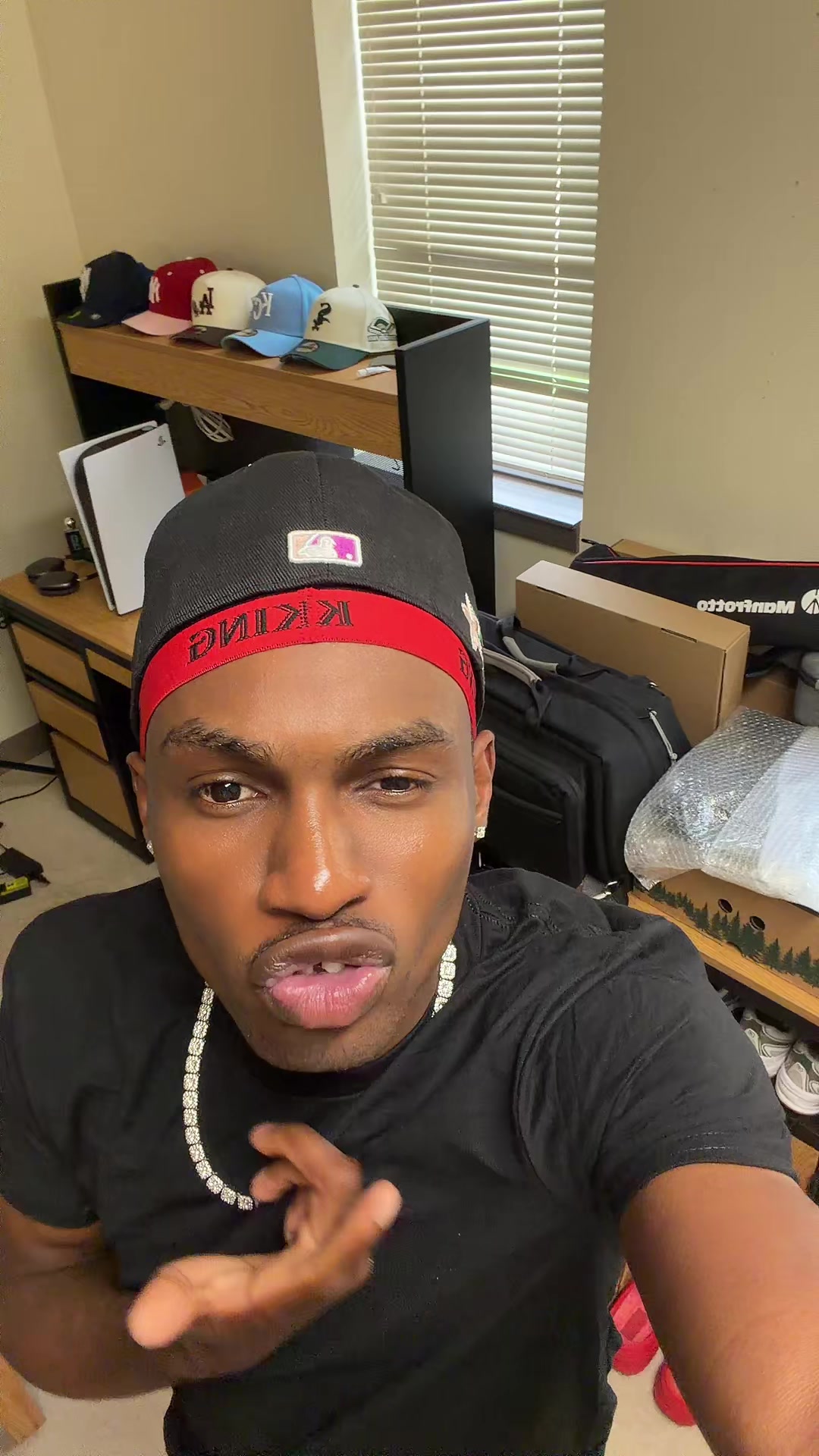 @IamJoshyP
