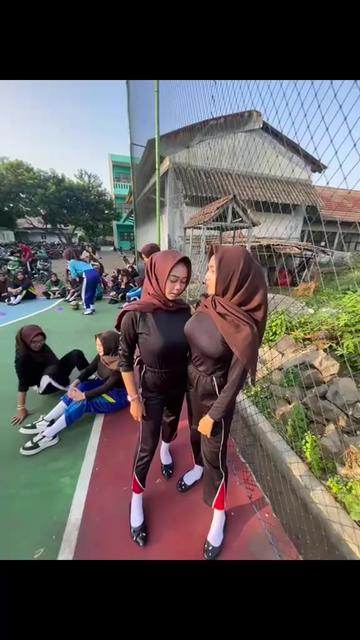 @BAHAN KAMU 💦