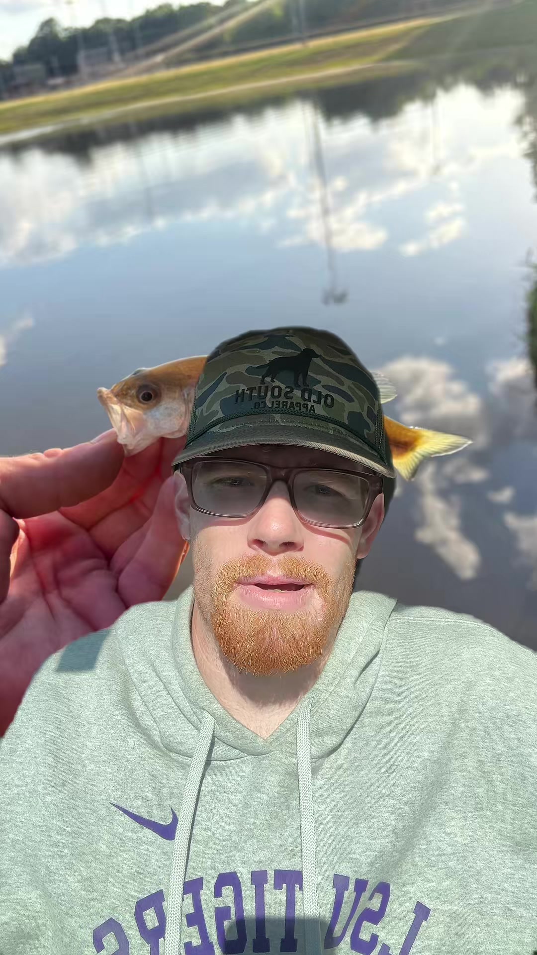 @Bustedkneesports
