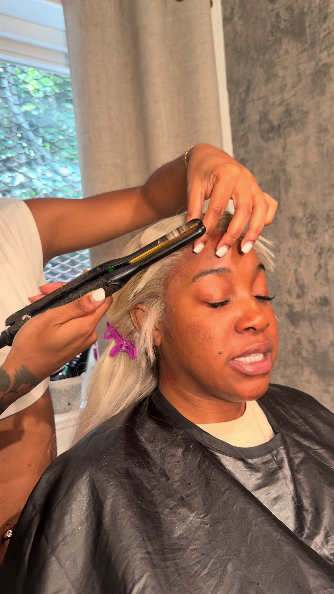 @CrownedByMari