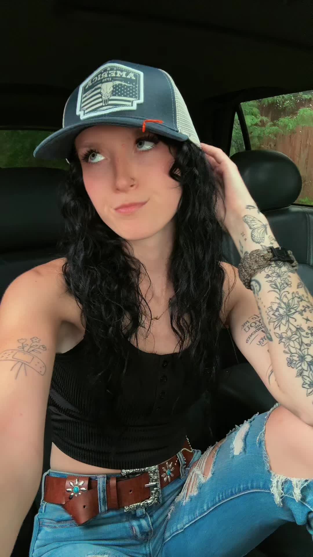 @🎱♠️𝓟𝓻𝓮𝓽𝓽𝔂🦋𝓛𝓪𝓭𝔂♠️🎱