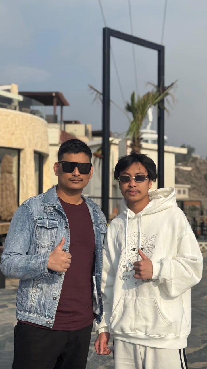 @मुस्कान
